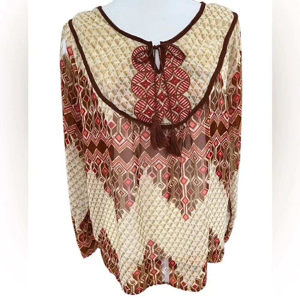 Nine 1 Eight semi sheer print embroidered tie front top size M
